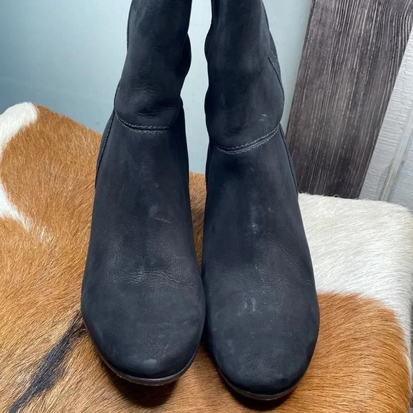 Womens L.L Bean winter leather boots size 8 check them out very nice thanks 🙏 - Picture 2 of 11